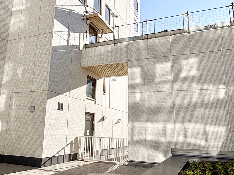 Tuultentietäjä Residential Building