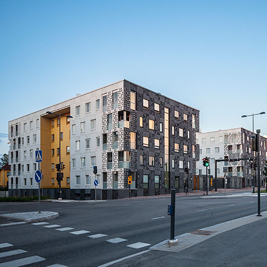 Niittysillankulma 1 Residential Building